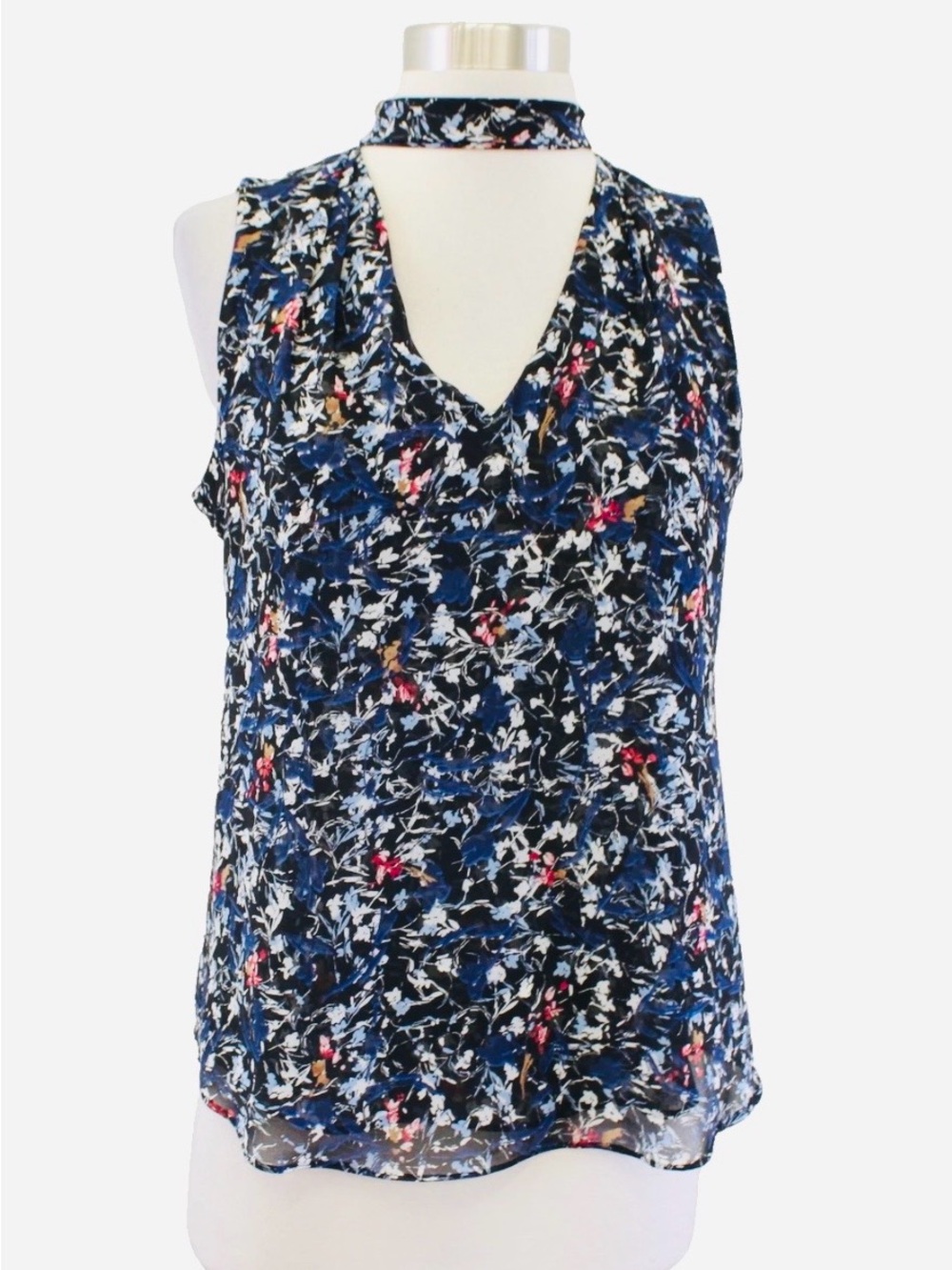 White House Black Market Navy Floral Sleeveless Chiffon V-Neck Camisole(4)